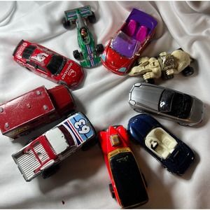 Lot of 9 Vintage Diecast Cars Johnny Lightning Yatming Matchbox Hot Wheels